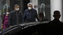 นายราชปักษาเดินทางถึงไทยที่สนามบินดอนเมือง