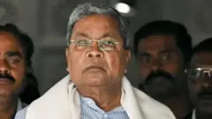 கர்நாடகா முதல்வர் சித்தராமையா, காங்கிரஸ்