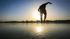 Aworan afihan eeyan to bẹ sodo