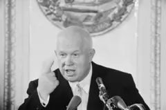 Nikita Khrushchev em um discurso na década de 1960