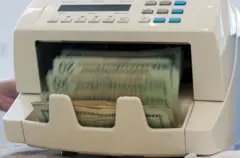 Lacag Doollar ah