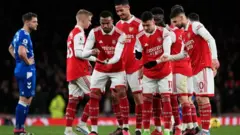 Arsenal ifise amanota 60 mu nkino 25 za Premier League imaze gukina, ni mu gihe mu mwaka uheze yahejeje ari iya gatanu ifise amanota 69 mu nkino 38 