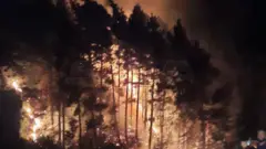 حرائق تسبب فيها القصف الذي استهدف الأراضي السورية