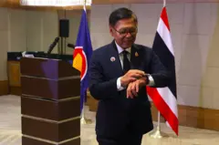 Mandatory Credit: Photo by FAZRY ISMAIL/EPA/Shutterstock (16175586a)
Thailand's Foreign Minister Sihasak Phuangketkeow leaves a press conference after a special meeting of the Association of Southeast Asian Nations (ASEAN) foreign ministers on the current situation between Cambodia and Thailand, in Kuala Lumpur, Malaysia, 22 December 2025. ASEAN foreign ministers met in Malaysia to try to restore a ceasefire between Thailand and Cambodia.
Special ASEAN foreign ministers meeting on Cambodia-Thailand situation, Kuala Lumpur, Malaysia - 22 Dec 2025