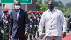 Perezida Kagame (ibumoso) na Perezida Tshisekedi
