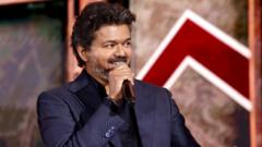 வெளியீட்டு சிக்கலில் சிக்கிய 4  விஜய் திரைப்படங்கள் - பிரச்னைகள் எப்படி தீர்க்கப்பட்டன?