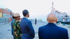 ወተሃደራዊት መርከብ