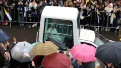 بابا الفاتيكان في لبنان 