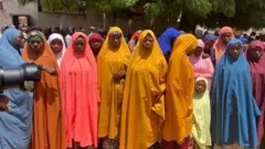 Àwọn ọmọbìnrin tí wọ́n fẹ́ lọ sílé ọkọ