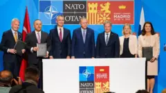 Madaxda Gaashaanbuurta NATO