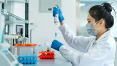 వ్యాక్సీన్