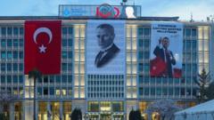 İBB'ye yönelik soruşturmada 25 kişi hakkında gözaltı kararı