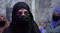 अफ़ग़ान छात्रा