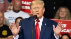Trump arimo kuvuga ijambo muri Pennsylvania 
