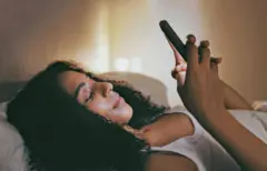 1/4 cy'abari hagati y'imyaka 18 na 34 basubije bahitamo kutitaba telephone bagakoresha ubutumwa bwanditse