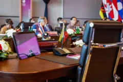 အခုနှစ် မေလ ၉ ရက်မှာ ပြုလုပ်ခဲ့တဲ့ အာဆီယံနိုင်ငံခြားရေးဝန်ကြီးတွေအစည်းအဝေးမှာ မြန်မာနေရာ လစ်လပ်နေတဲ့မြင်ကွင်းဖြစ်ပါတယ်။ 