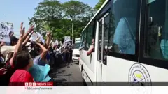 နိုင်/ကျဉ်းနဲ့ အမှုပိတ်ပြီးသူတွေ အခွင့်အရေး ကန့်သတ်ခံနေရဆဲ