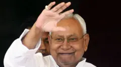 नीतीश कुमार