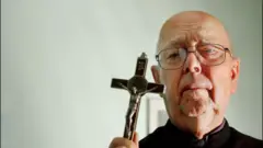 Father Amorth in 2005