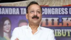 बाबा सिद्दीकी को गोली मारने के आरोप में दो लोगों को हिरासत में लिया गया है