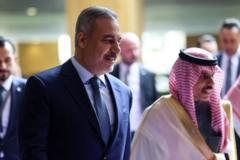 Türkiye-Suudi Arabistan Konsey toplantısında kısmi vize muafiyeti anlaşması gündemde
