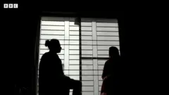 কারাগারের অভিজ্ঞতা বিবিসি বাংলাকে জানিয়েছেন একজন