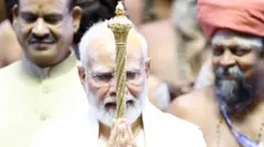नरेंद्र मोदी