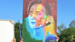 ဒေါ်အောင်ဆန်းစုကြည် သက်ရှိထင်ရှားရှိကြောင်း သက်သေပြဖို့ လိုအပ်