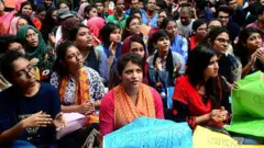 আববার ফাহাদ হত্যার পর বুয়েটে ছাত্ররাজনীতি বন্ধের দাবিতে সাধারণ শিক্ষার্থীদের আন্দোলন