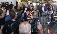 José Múcio fala à imprensa