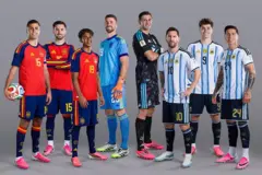 Jogadores de Espanha e Argentina