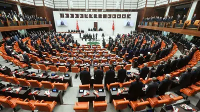 Türkiye Cumhurbaşkanı Recep Tayyip Erdoğan, 1 Ekim 2025 tarihinde Ankara, Türkiye’de Türkiye Büyük Millet Meclisi (TBMM) Genel Kurulu’nda yeni yasama yılının açılışı sırasında parlamentoya hitap ediyor. 