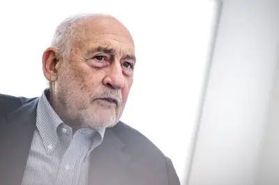 Joseph Stiglitz