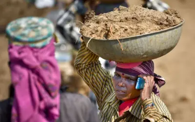 મનરેગા, નરેગા, મહાત્મા ગાંધી રુરલ એમ્પોયમેન્ટ સ્કીમ, 'જી રામજી' બિલનો વિવાદ શું છે, વિપક્ષ શા માટે 'જી રામજી' બિલનો વિરોધ કરી રહ્યું છે, બીબીસી ગુજરાતી