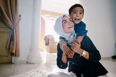 ماشومان د نرمې روزنې پر وخت باید یو حد ولري.