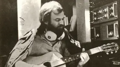 Дечко који обећава, Александар Берчек