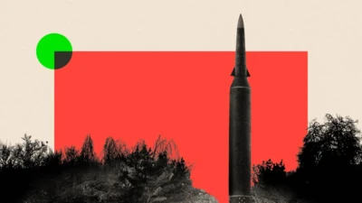 Влетающая ракета на красном фоне. На переднем плане - тягач