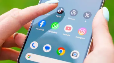 Apps em celular