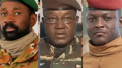 Awọn asaaju ijọba ologun ni orilẹede Burkina Faso, Niger ati Mali, awọn mẹtẹẹta wọ asọ ologun.