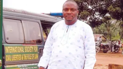 Emekla Godfrey Benjamin Umeagbalasi nke ndị New York Times kọwara dịka nwoke na-ere screwdriver bụ onye nwe otu a na-akpọ International Society for civil Liberties and the Rule of Law, maọbụ Intersociety.