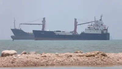 Sejumlah kapal dekat pesisir Iran, pada 18 Juni 2026.