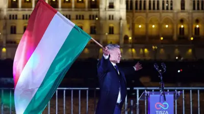 Петер Мадьяр с венгерским флагом