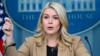 د سپینې ماڼۍ رسنیزې څانګې سکرتره وايي، ولسمشر ټرمپ وضعیت له نژدې څاري