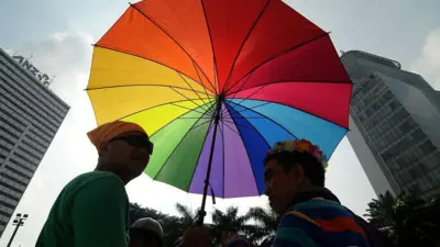 Pawai untuk memperingati Hari Internasional Melawan Homofobia, Bifobia, dan Transfobia (IDAHOT).