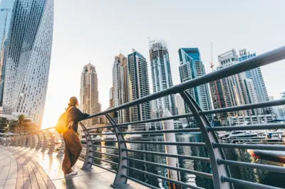 મધ્યપૂર્વ યુદ્ધ, અમેરિકા-ઇઝરાયલ અને ઈરાન યુદ્ધ, દુબઈ ઉપર ડ્રોન અને મિસાઇલ હુમલા, દુબઈને નુકસાન થશે, દુબઈ પર્યટન સ્થળ, બીબીસી ગુજરાતી આંતરરાષ્ટ્રીય સમાચાર,