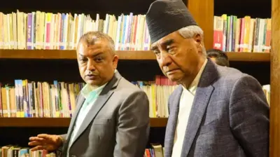 गगन थापा र शेरबहादुर देउवा 