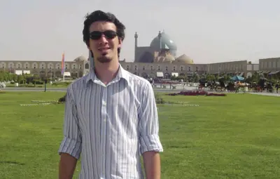 Jorge Mortean em Isfahan, no Irã, em 2010