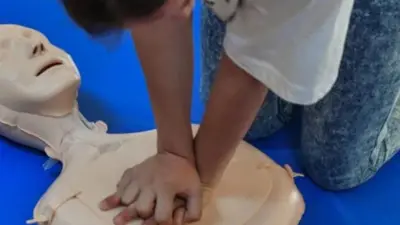 Pesin wey dey do CPR