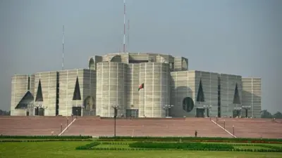 সংসদ নির্বাচনের মাধ্যমে নতুন সরকার গঠিত হবে