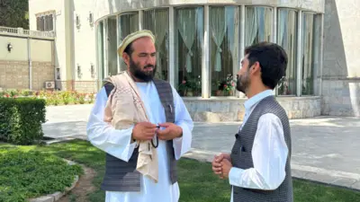 دیدار نظامی با جمعه خان 